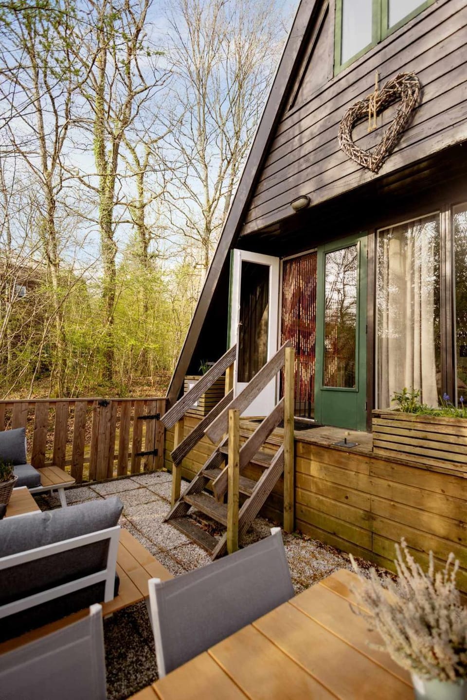 Het Hertenbos Chalet 136 - Bos- Groene Oase- Rustmoment- Zwembad Chalet in Wallonia, Belgium