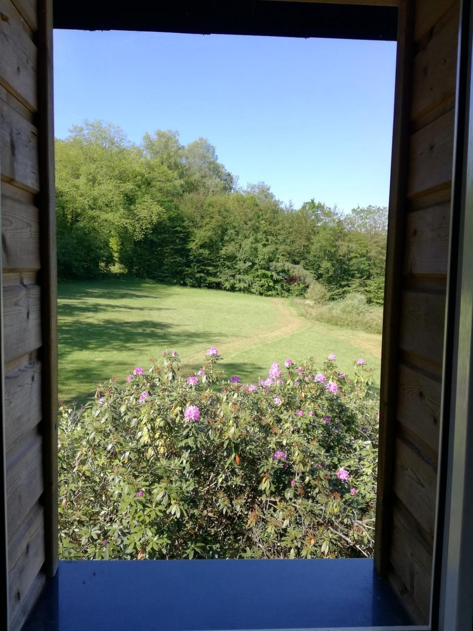 Riverside house House in Wallonia, Belgium
