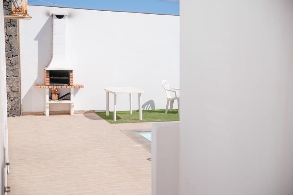 BBQ facilities, Balcony/Terrace