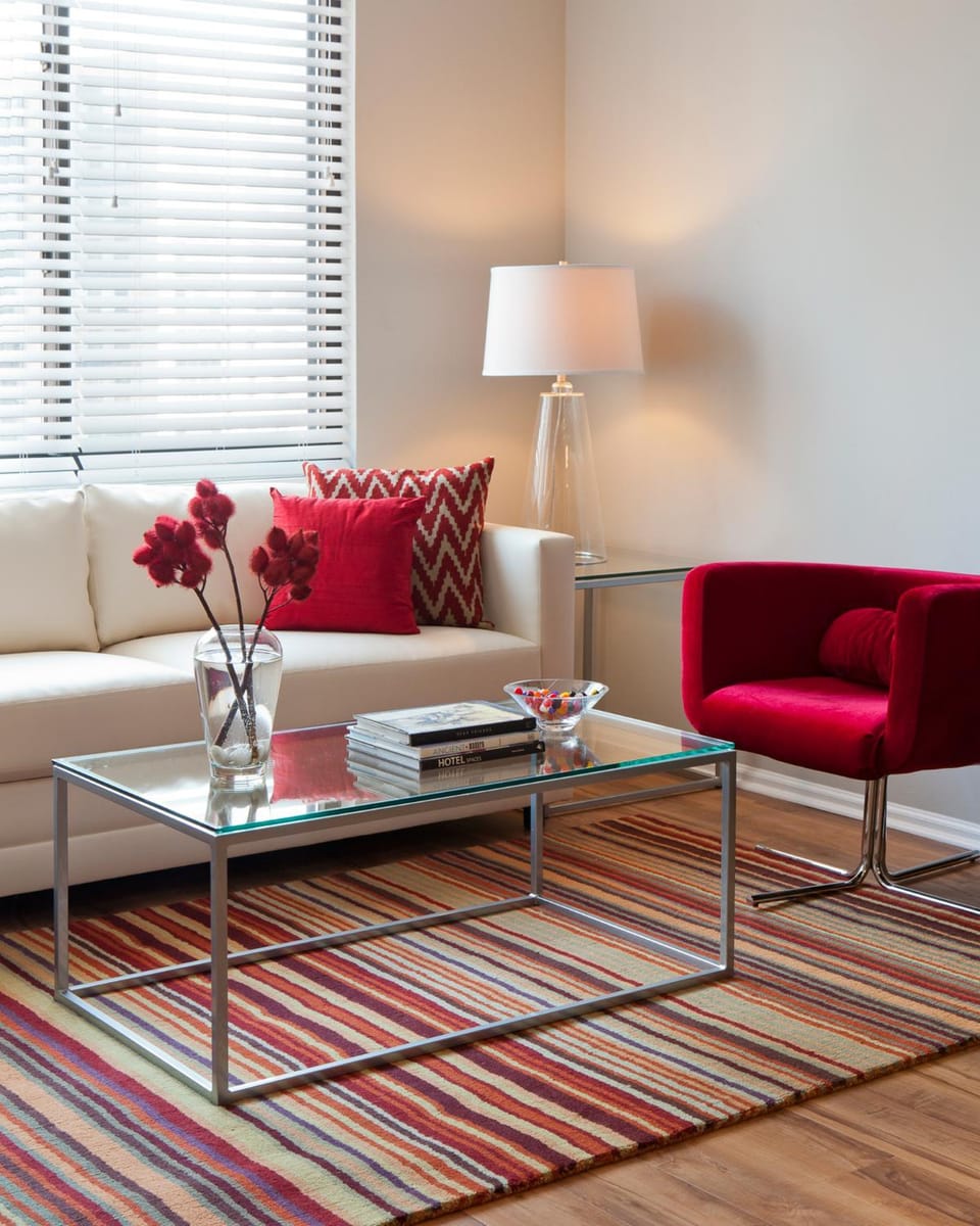 Living room, Seating area