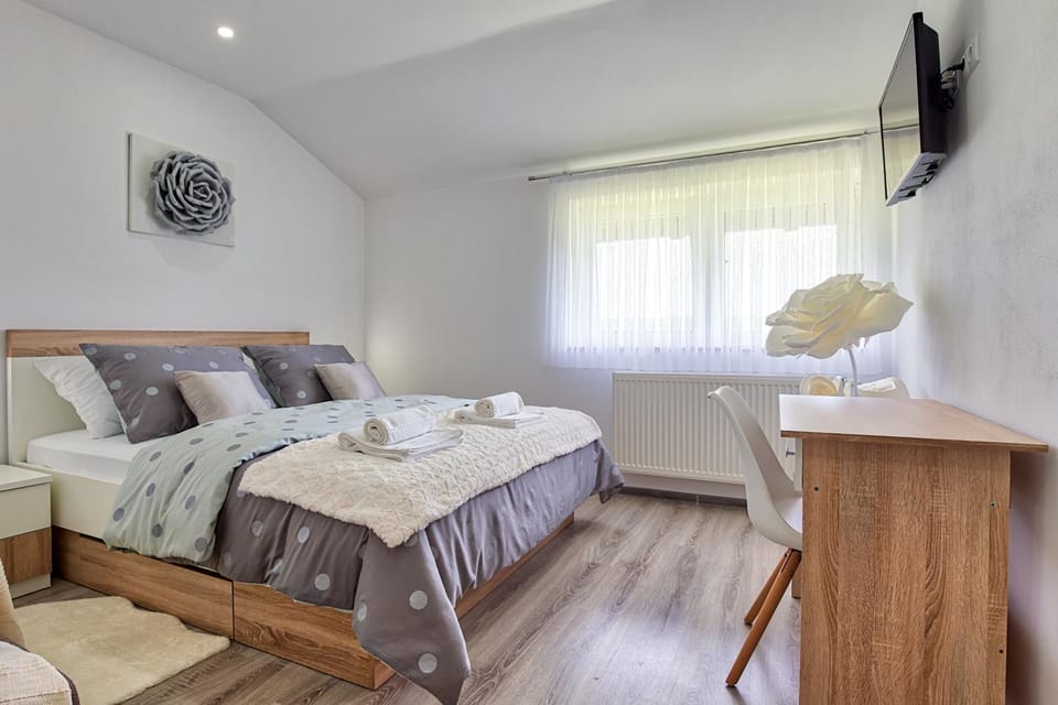 Apartments and rooms Hope Bed and Breakfast in Croatia