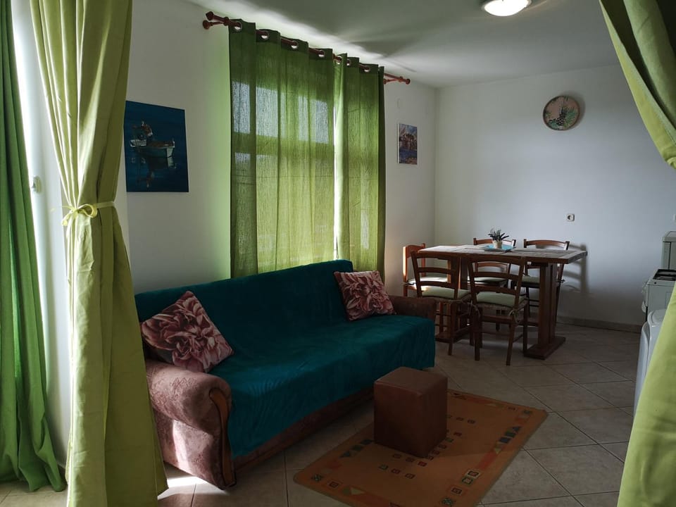 David in 5 Apartment in Šibenik-Knin County, Croatia