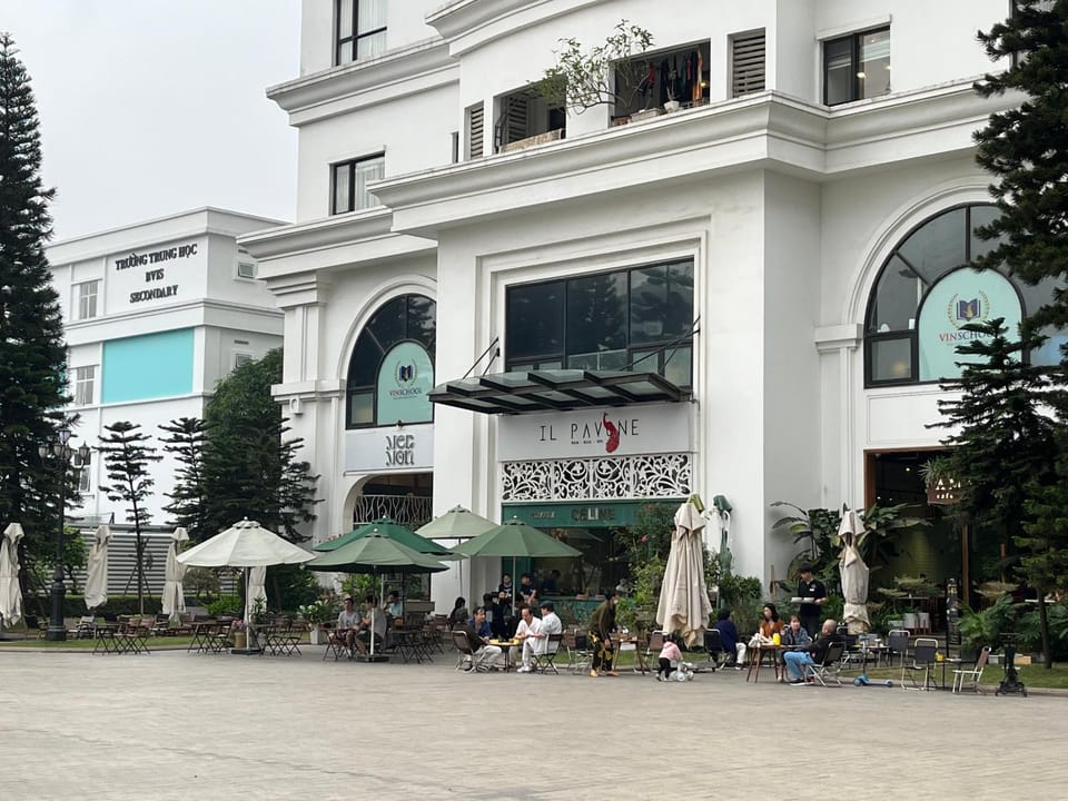 Vinhomes Royal City Luxury Apartment 3Br Apartment in Hanoi