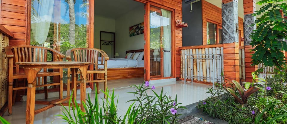 Property building, Patio, View (from property/room), Balcony/Terrace, Seating area