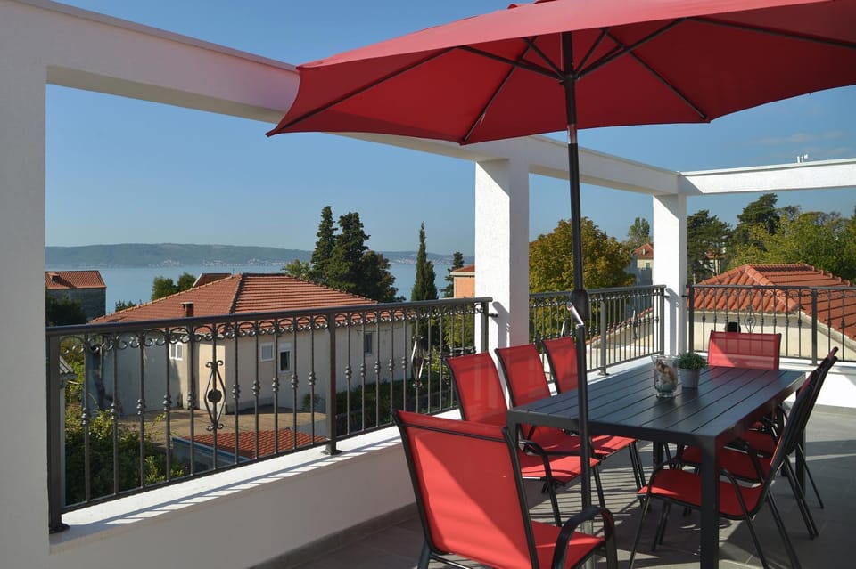 Patio, Balcony/Terrace