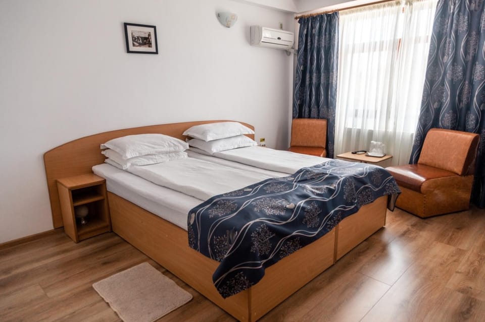 Pensiunea Califar Bed and Breakfast in Romania