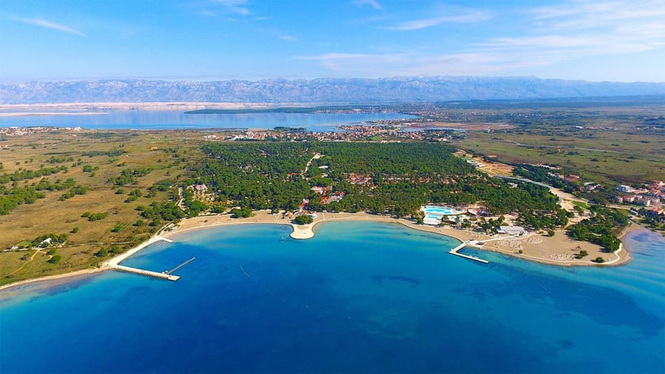 Neighbourhood, Activities