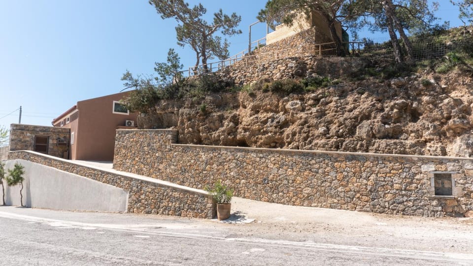 Facade/entrance, Garden view, Street view
