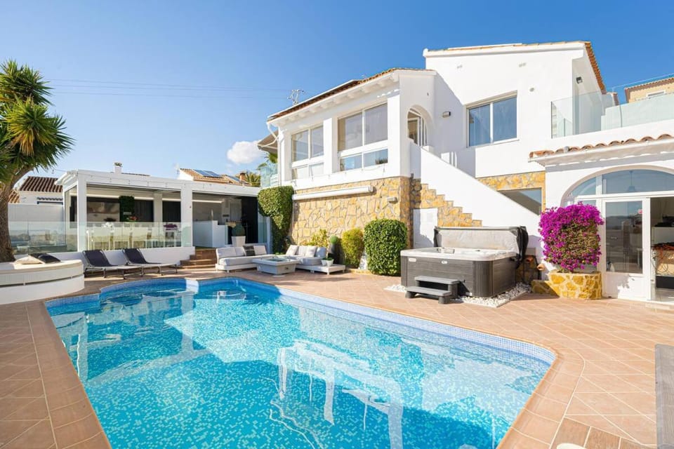 Villa Vega Luxury Villa in Marina Baixa