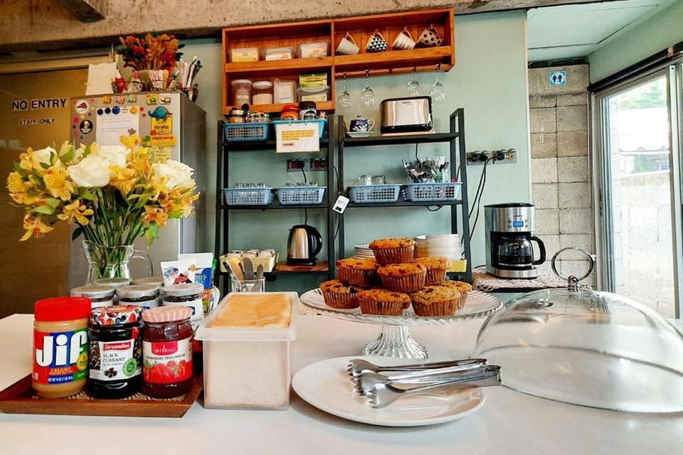 Coffee/tea facilities