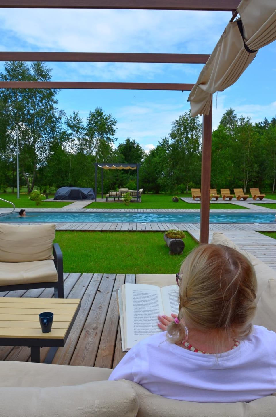 Balcony/Terrace, Garden view