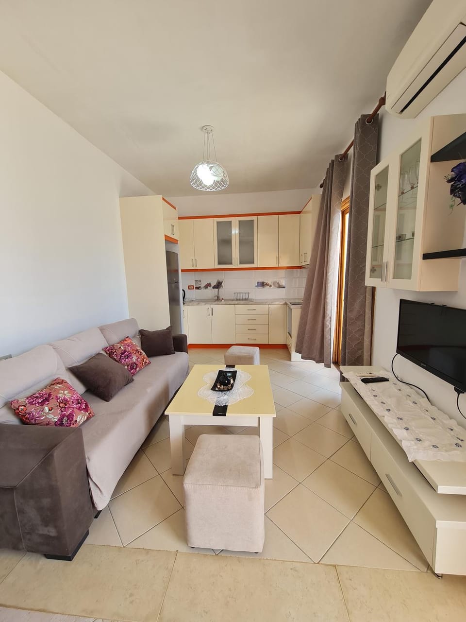 TV and multimedia, Living room