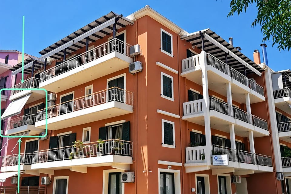 Property building, View (from property/room)