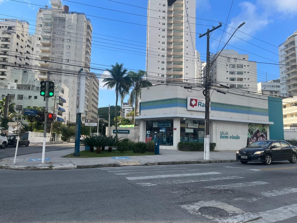 Praia das Astúrias - WI-FI e AR CONDICIONADO NOS QUARTOS Apartment in State of São Paulo