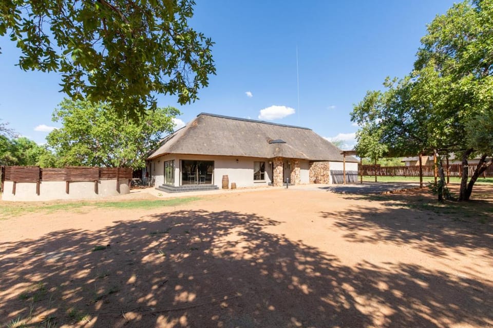 Zebula - HT1 - 5 Bedroom Holiday Home House in North West, South Africa
