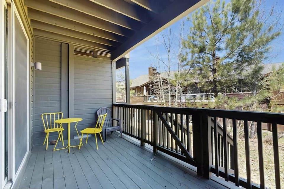 Dolomite Delight Apartment in Truckee