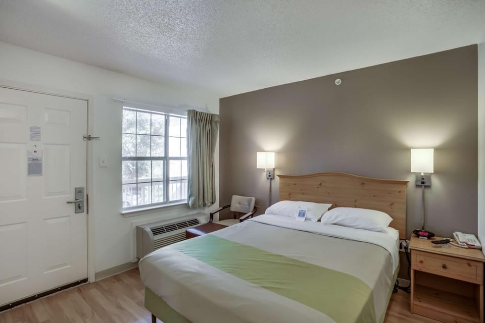 Bedroom, On site