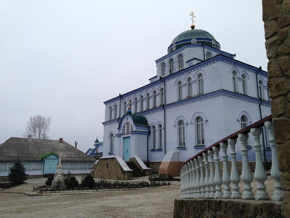 Nearby landmark, Neighbourhood