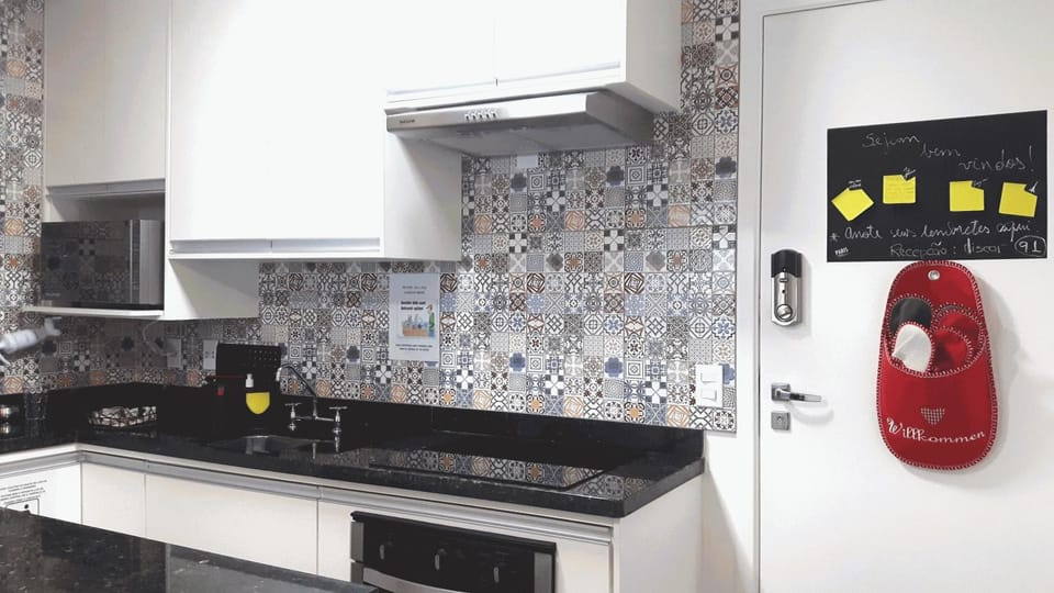Kitchen or kitchenette, Decorative detail