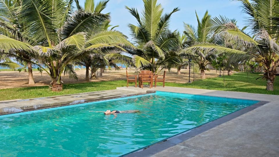 Swimming pool, Swimming pool