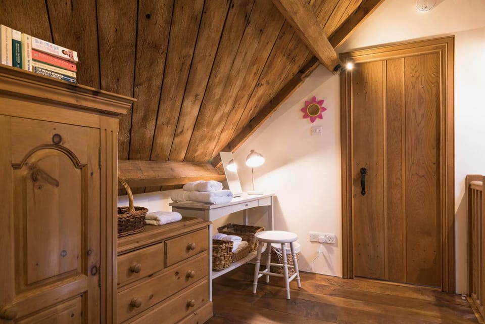 Cottage 1 New Yatt Farm House in West Oxfordshire District