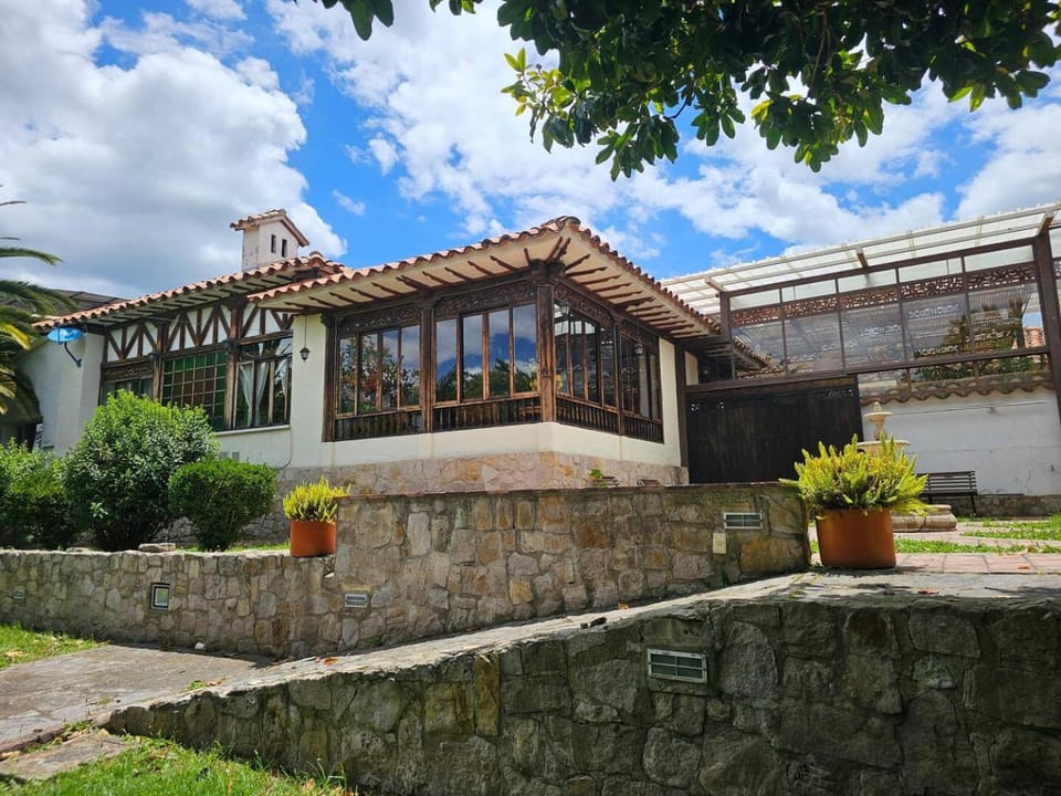 Property building, Balcony/Terrace, Garden view