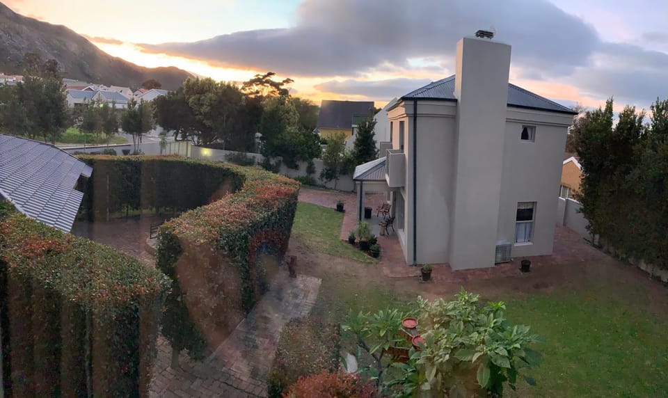 Bem Vindo Self Catering Guest House House in Western Cape