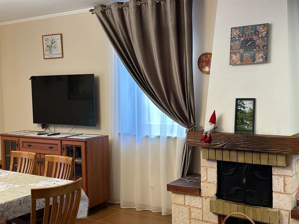 Будинок у горах House in Ukraine
