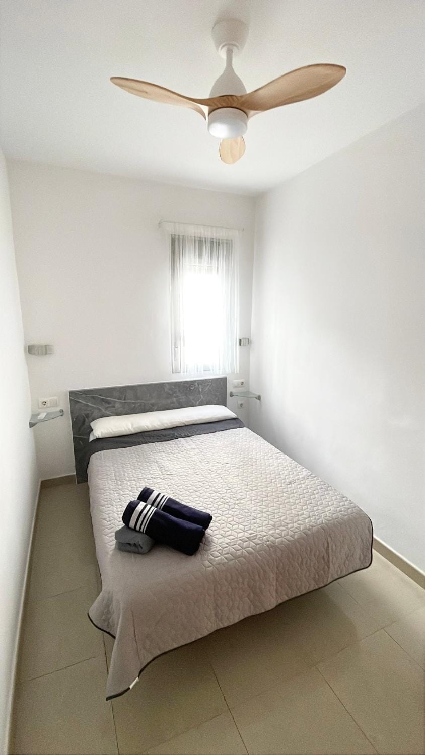 Piso AConildevacaciones AIRE Y WIFI, Aparcamiento P a 1 minuto Apartment in Conil de la Frontera