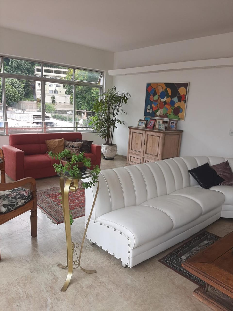Living room, Seating area