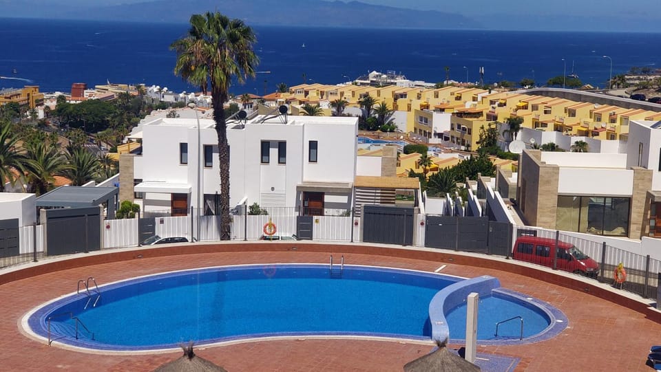 Property building, Beach, Swimming pool, Swimming pool