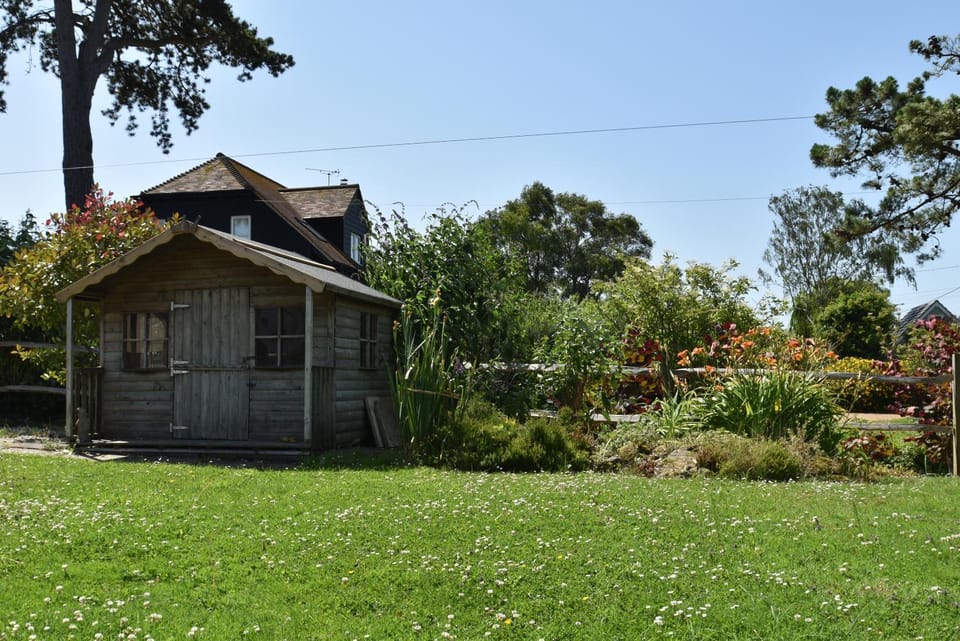 Garden, Area and facilities