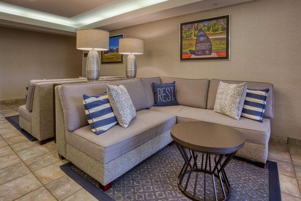 Lobby or reception, On site