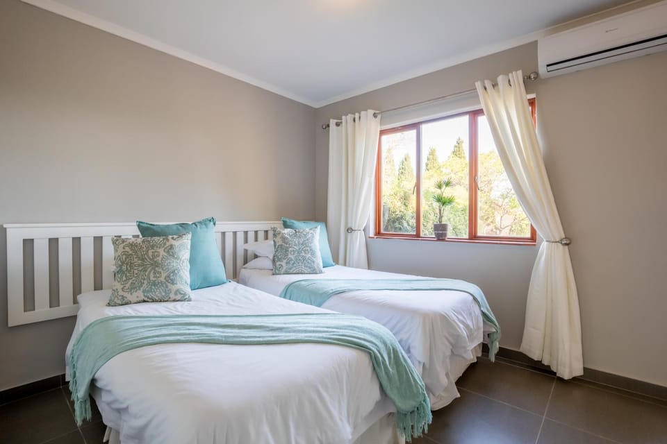 Unit 12, Greenway Woods, White River Apartment in South Africa