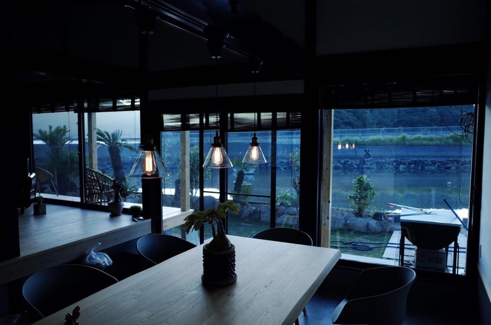 Living room, Lunch, Dinner