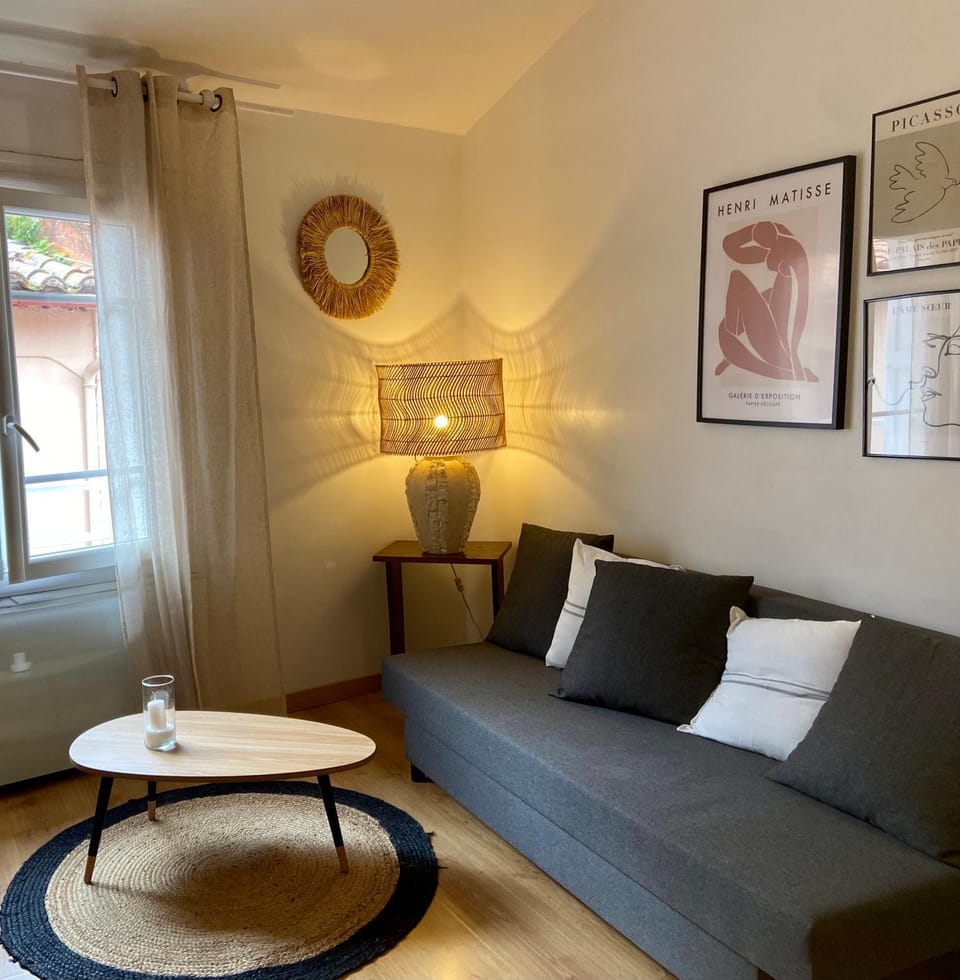 Seating area