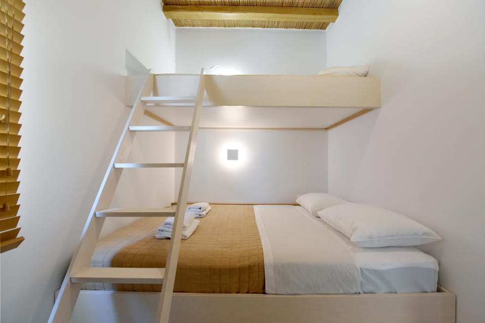 Giourgas Studios & Apartments Apartment hotel in Milos