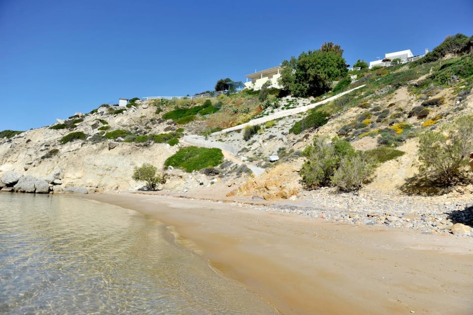 Giourgas Studios & Apartments Apartment hotel in Milos