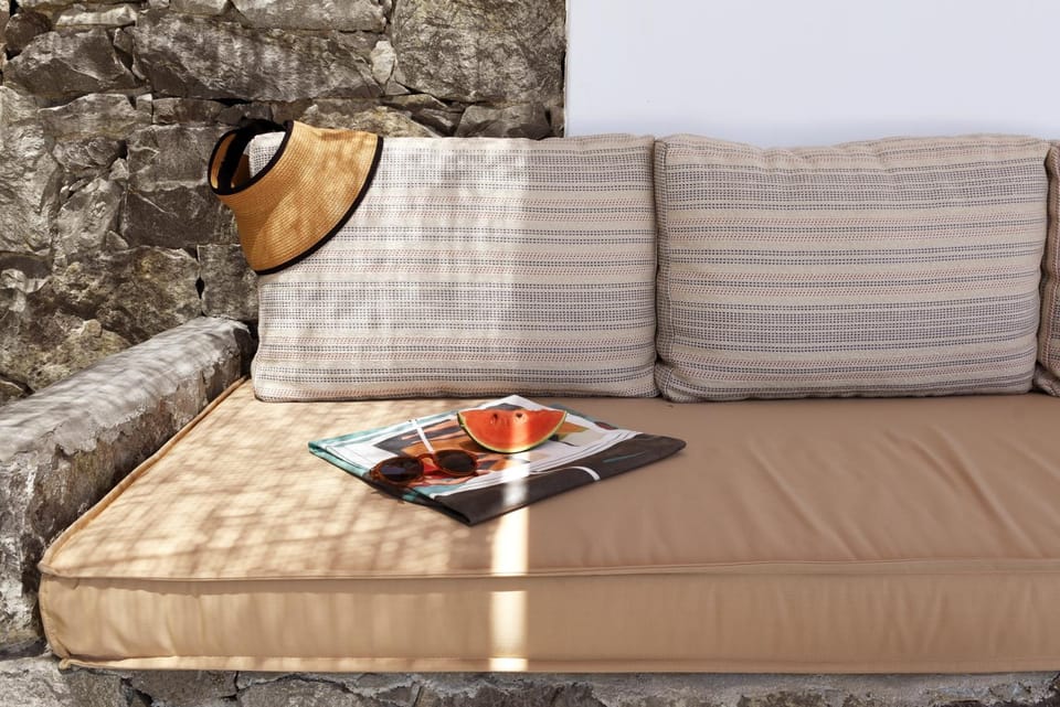 Giourgas Studios & Apartments Apartment hotel in Milos