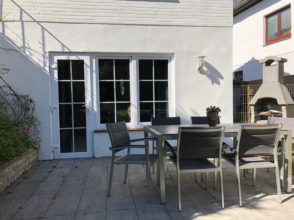 BBQ facilities, Balcony/Terrace