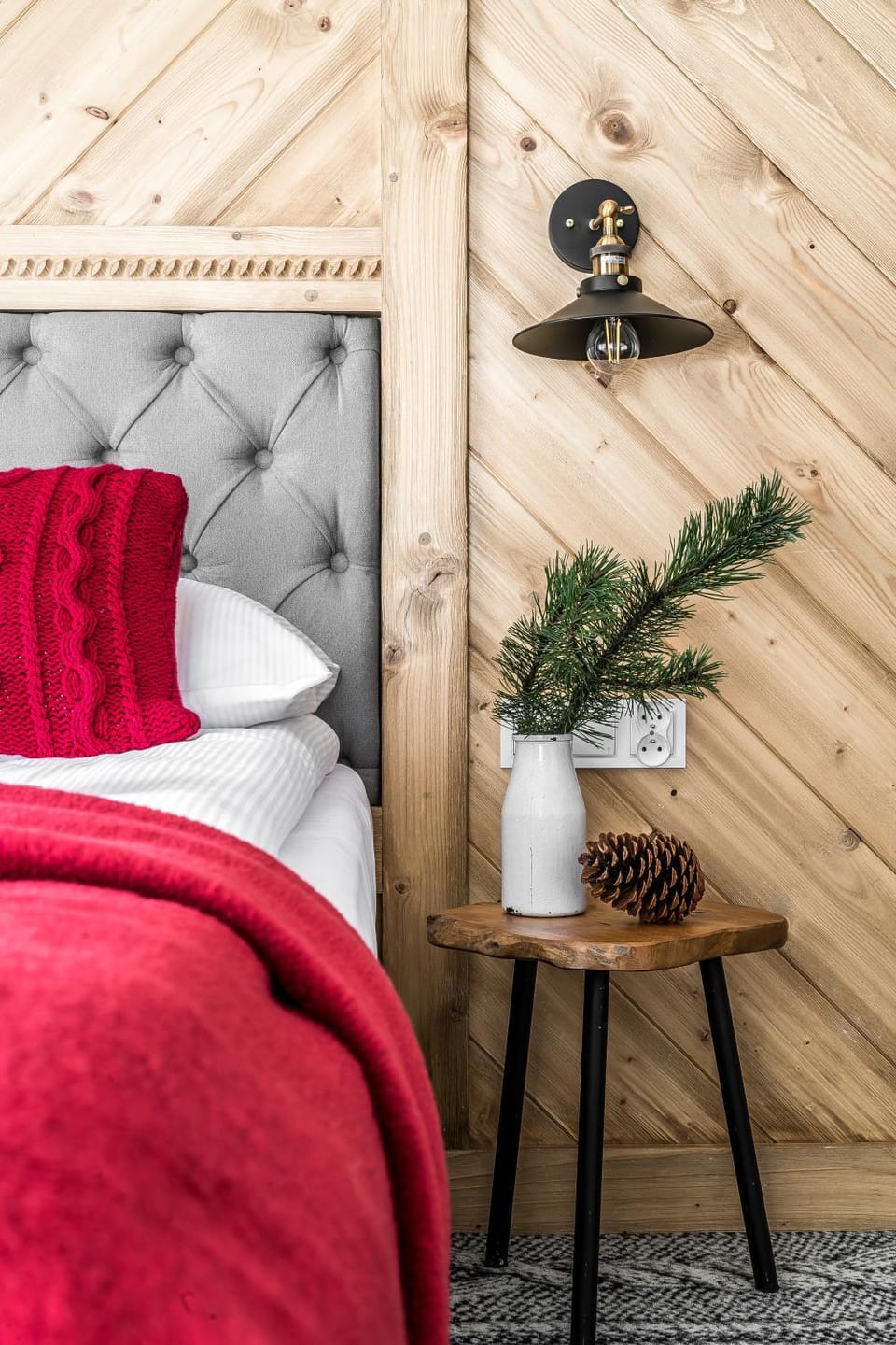Bed, Seating area