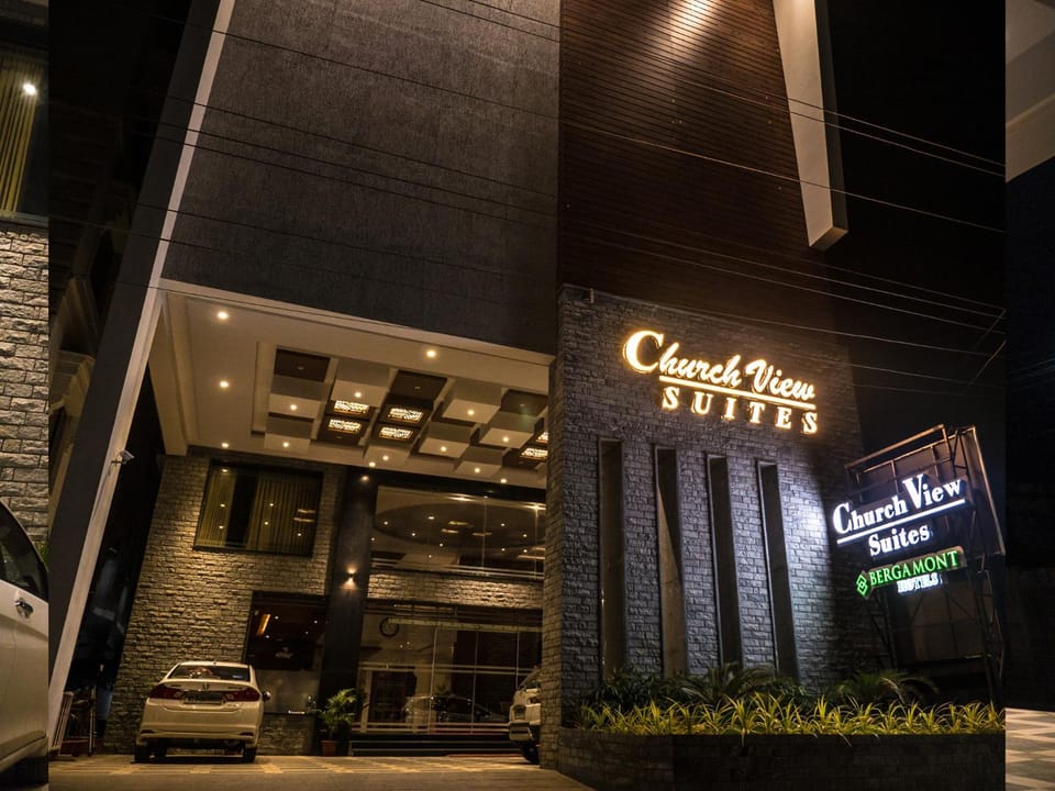Property building, Facade/entrance