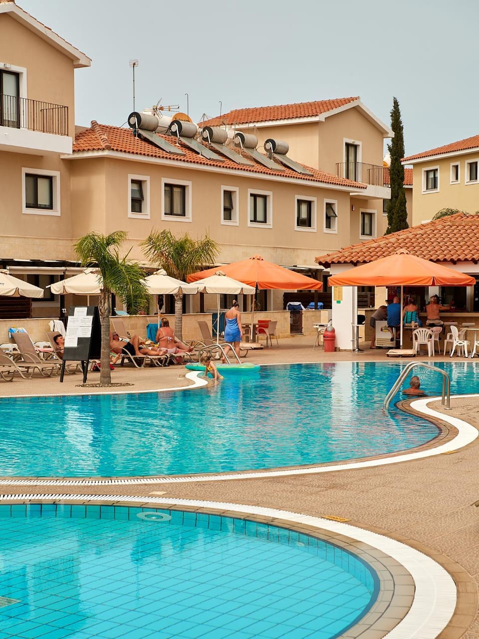 Swimming pool