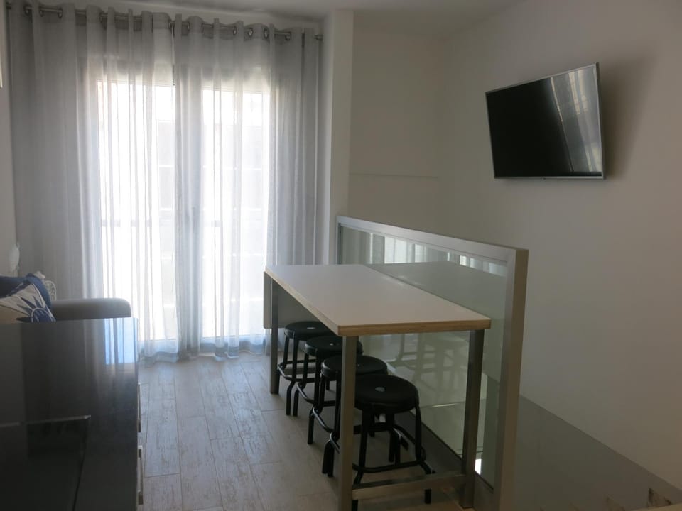 Communal lounge/ TV room, Dining area
