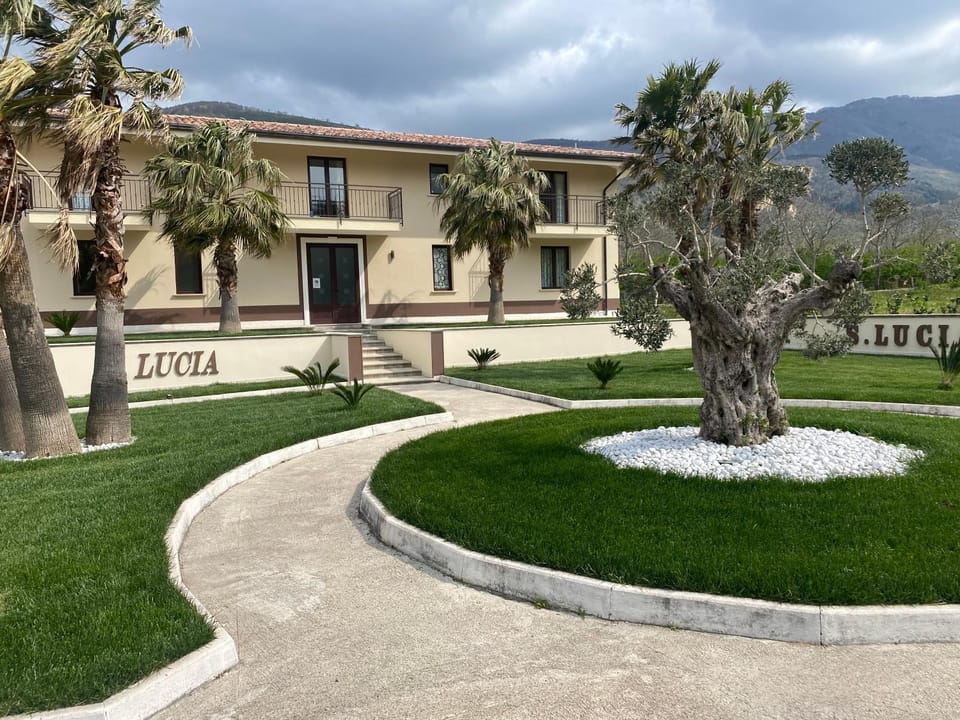 Property building, Garden, Garden view, Mountain view