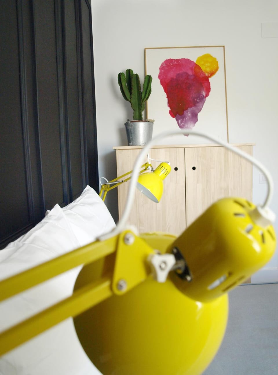 Bed, Decorative detail, Bedroom