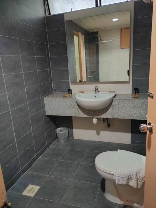 Pavilion Fahrenheit 88 Bukit Bintang 3 bedrooms Apartment in Federal Territory of Kuala Lumpur