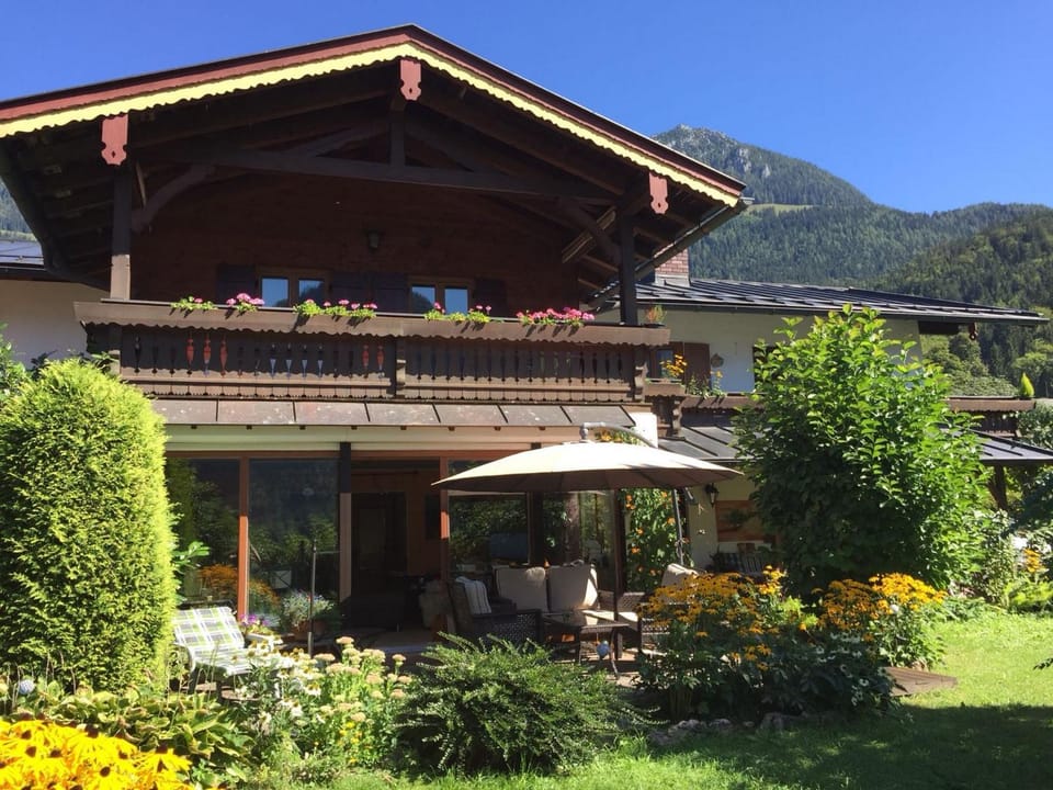 Gästehaus Weinrebe Apartment in Schönau am Königssee