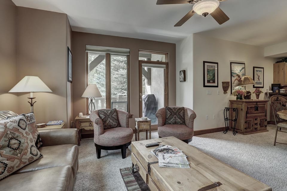 2Br- Arrowhead Village- Great Location And Gorgeous Condo Condo Apartment in Edwards