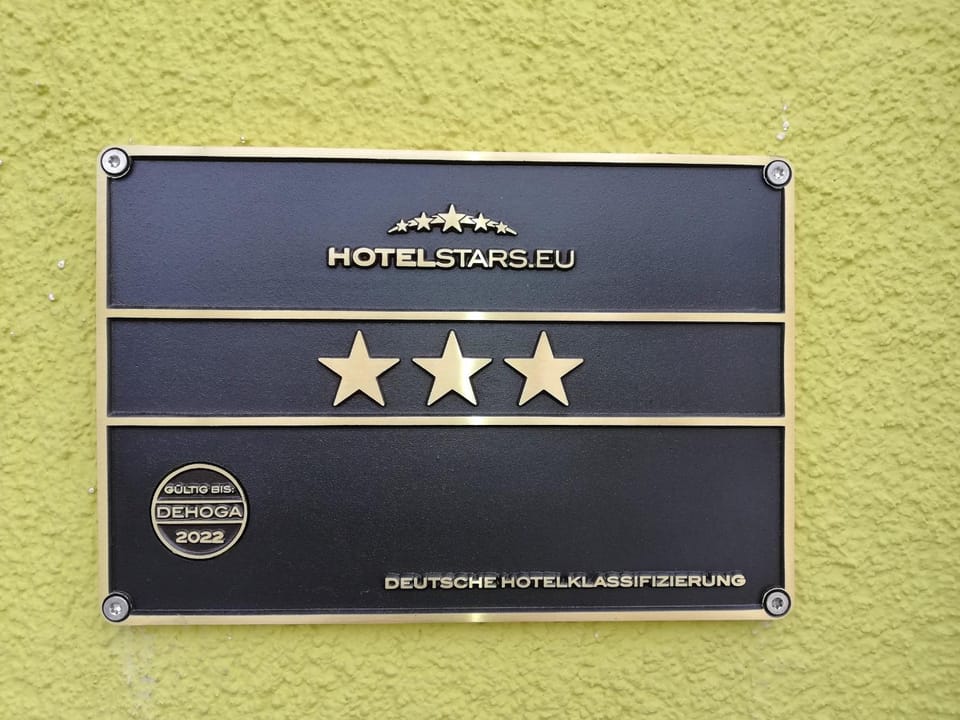 Facade/entrance, Logo/Certificate/Sign, Certificate/Award